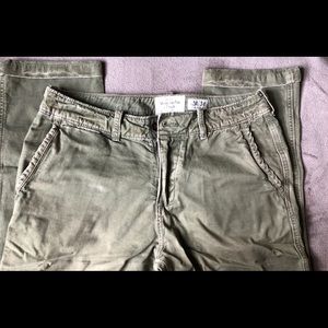 Abercrombie and Fitch Chinos Sz. 34 x 34